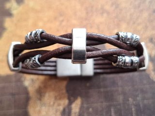 Artesanía pulsera