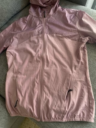 Cortavientos rosa Lefties