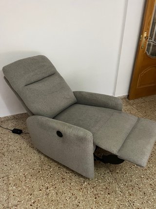 Sillón relax reclinable con función elevador