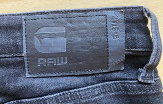 Lote 3 pantalones cortos. Vaqueros. Talla M