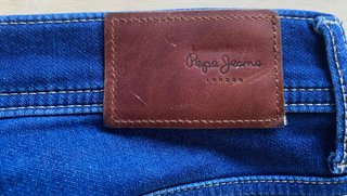 Lote 3 pantalones cortos. Vaqueros. Talla M
