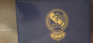 Cubertería Real Madrid con maletín incluido