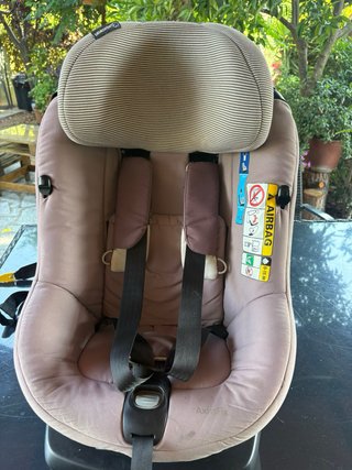 Silla coche de Bebé Confort con sistema isofix 360