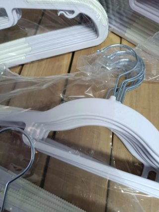 Perchas SONGMICS, paquete de 50