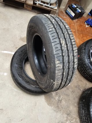nuematecos 225/70/R15c . Áño 2025