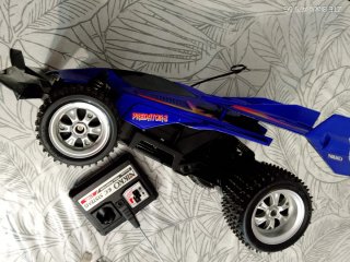 COCHE NIKKO RC PREDATOR - 3 Completo.