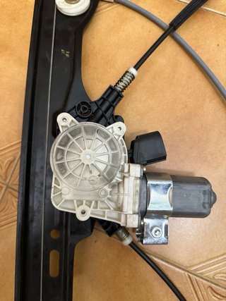 Motor elevalunas BMW E60 puerta conductor