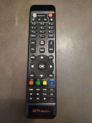 Receptor satélite GTMedia V8 Super + mando
