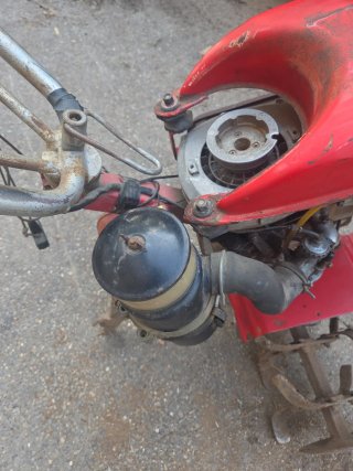 Motocultor.