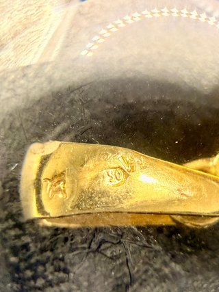 COLGANTE DE CRUZ 18K 4.38GR