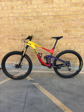 Giant Reign 29