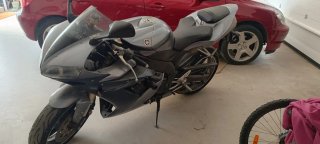 Yamaha r1