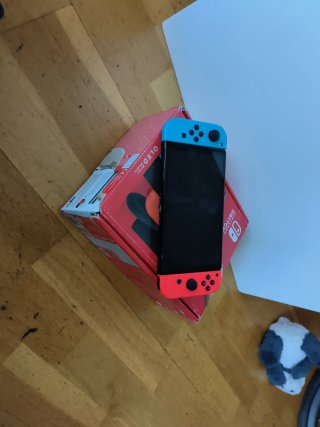 Nintendo Switch OLED