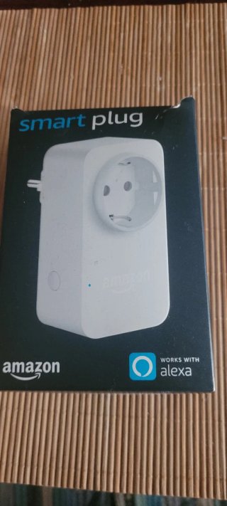 Smart plug