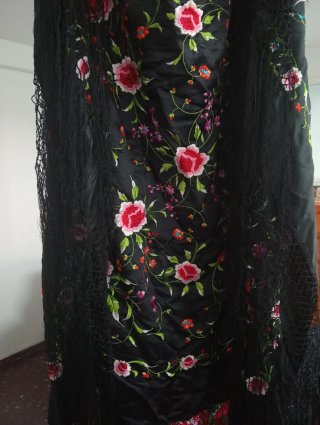 MANTÓN DE MANILA