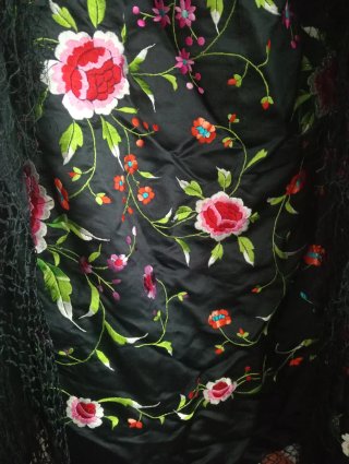 MANTÓN DE MANILA