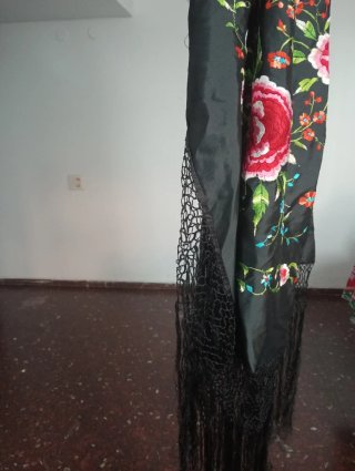 MANTÓN DE MANILA