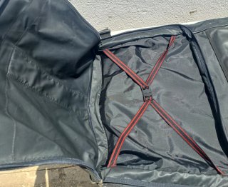 BOLSA DE VIAJE PARA TRAJE