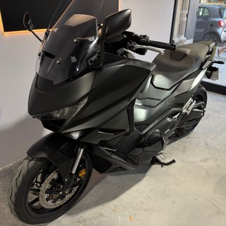 HONDA FORZA 750