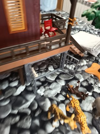 Casa de Playmobil safari