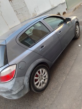Opel Astra 2004