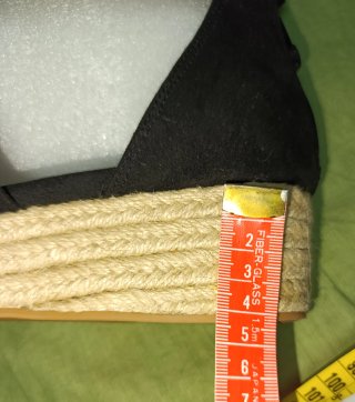 Alpargatas tacon cuña Torrid talla 43.5 AN01