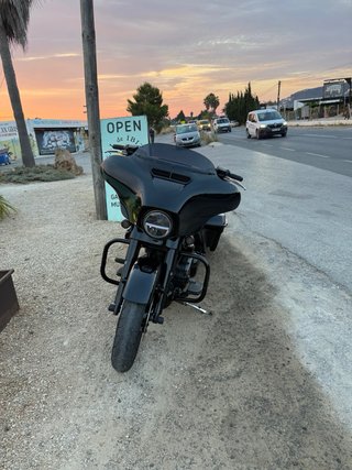 Se vende Harley Davidson Electra glide, 2019
