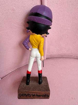Figura Betty Boop Jinete