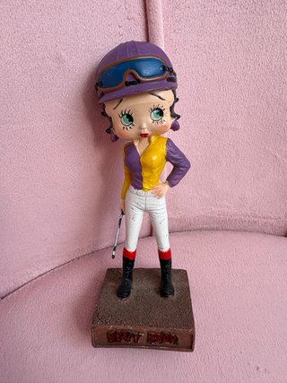 Figura Betty Boop Jinete