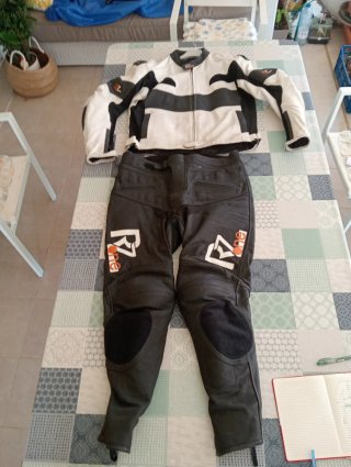 Moto Suzuki 650
