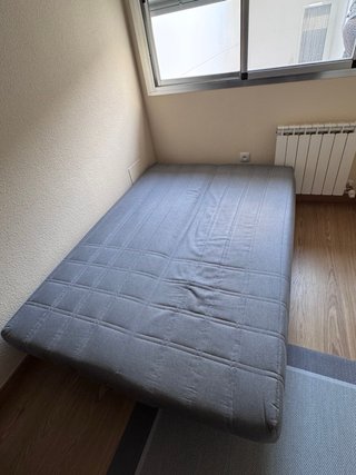 Sofa /cama click clack  Se hace 1,30 x 1,90