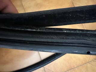 Goma junta sellado puerta trasera izq bmw e60