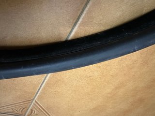 Goma junta sellado puerta trasera izq bmw e60