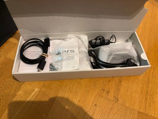 PS5 Fat 825GB + Mando Nuevo + Base Regalo