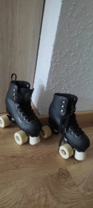 Patines 4 ruedas Talla 32