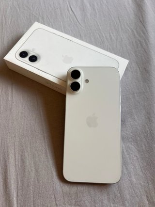 Vendo iPhone 16 Plus de 128 GB blanco