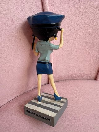 Figura Betty Boop Policia