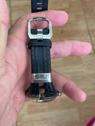 RELOJ AUTOMÁTICO