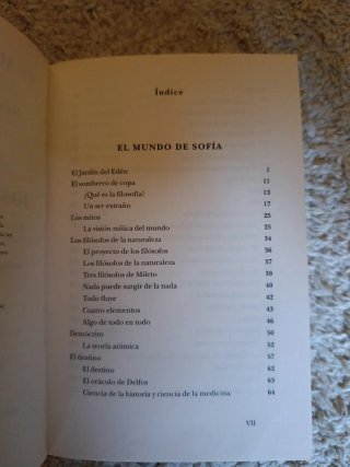 El mundo de Sofía Novela sobre la historia de l...