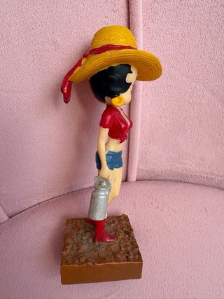 Figura Betty Boop Jardinera