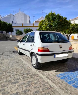 Peugeot 106