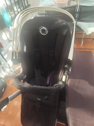 Se vende Bugaboo donkey con dos sillas y un capazo