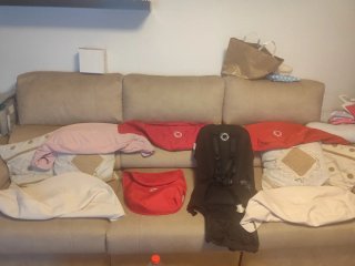 Se vende Bugaboo donkey con dos sillas y un capazo