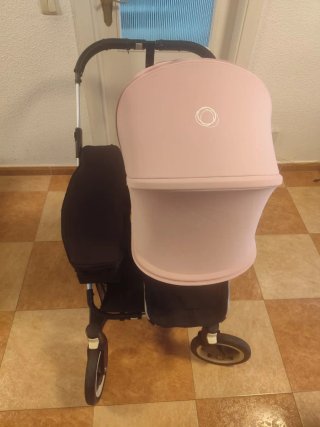 Se vende Bugaboo donkey con dos sillas y un capazo