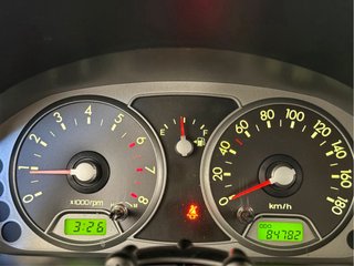 KIA Picanto solo 84000km