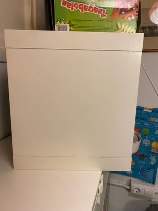 Cubo Expedit ( Kallax) Ikea con puerta azul