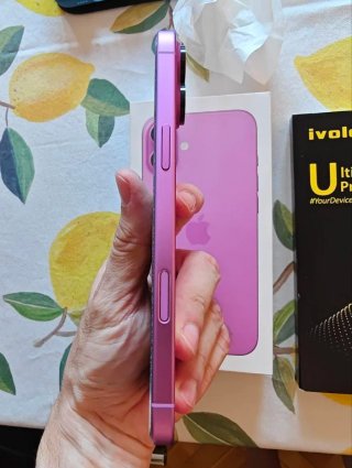 iPhone 16 plus