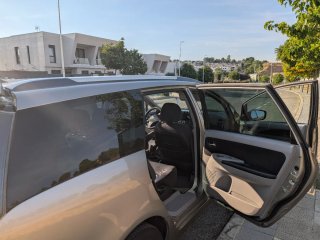 Mitsubishi Grandis 2007