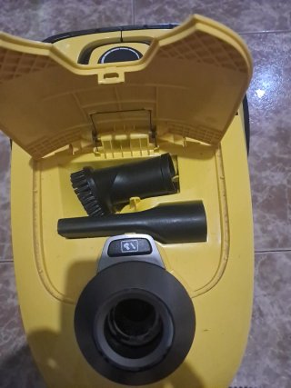 Aspiradora Karcher VC2 750Watt