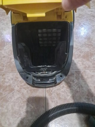 Aspiradora Karcher VC2 750Watt